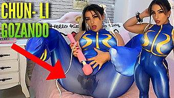 Anime Girl In Chun Li Costume Masturbates With Vibrator And Cums